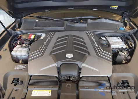 2020 Lamborghini Urus z USA, uszkodzony, nr VIN ZPBUA1ZL4LLA10740